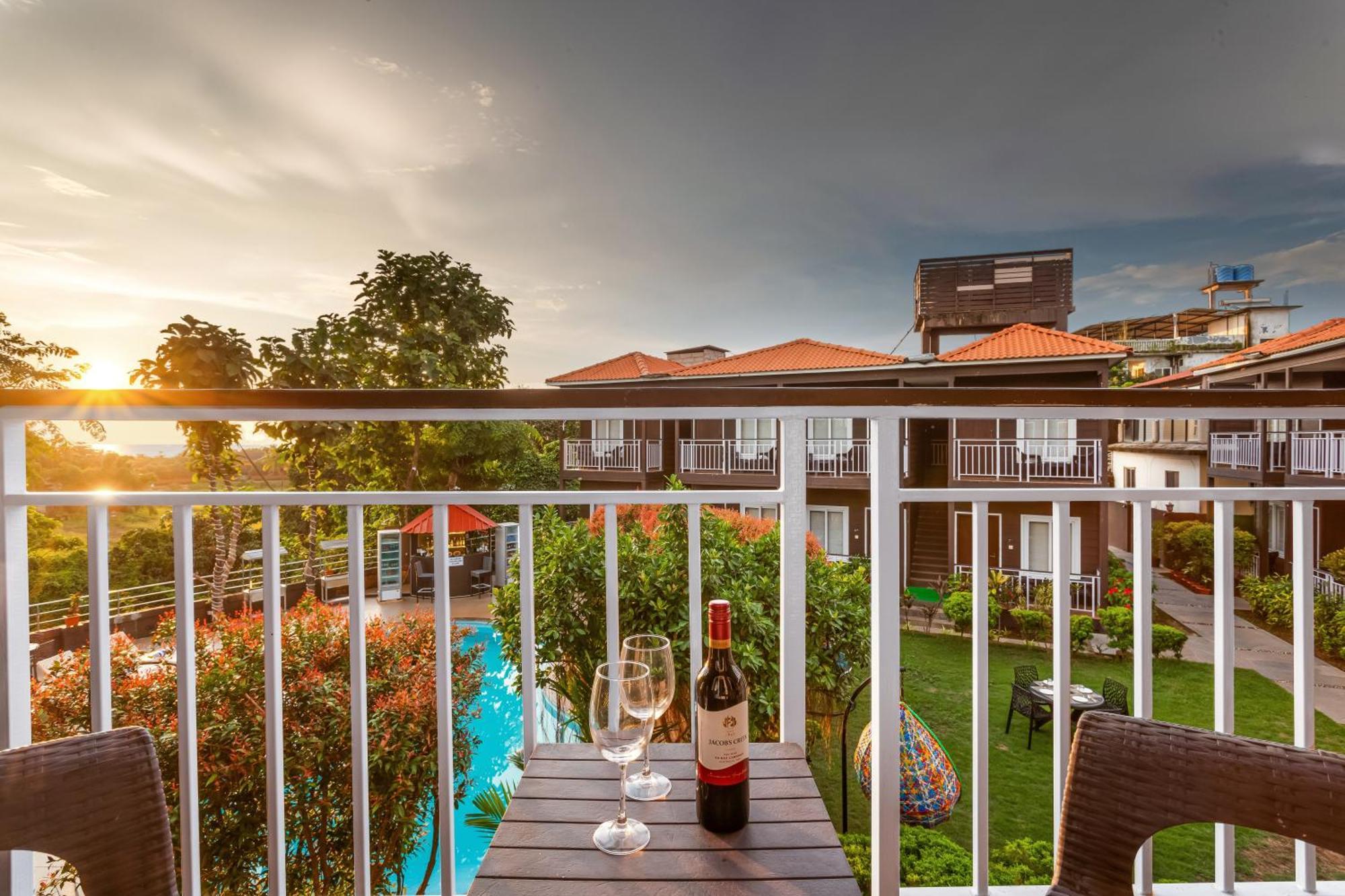 Aurum Resorts Morjim Ashvem Beach Buitenkant foto
