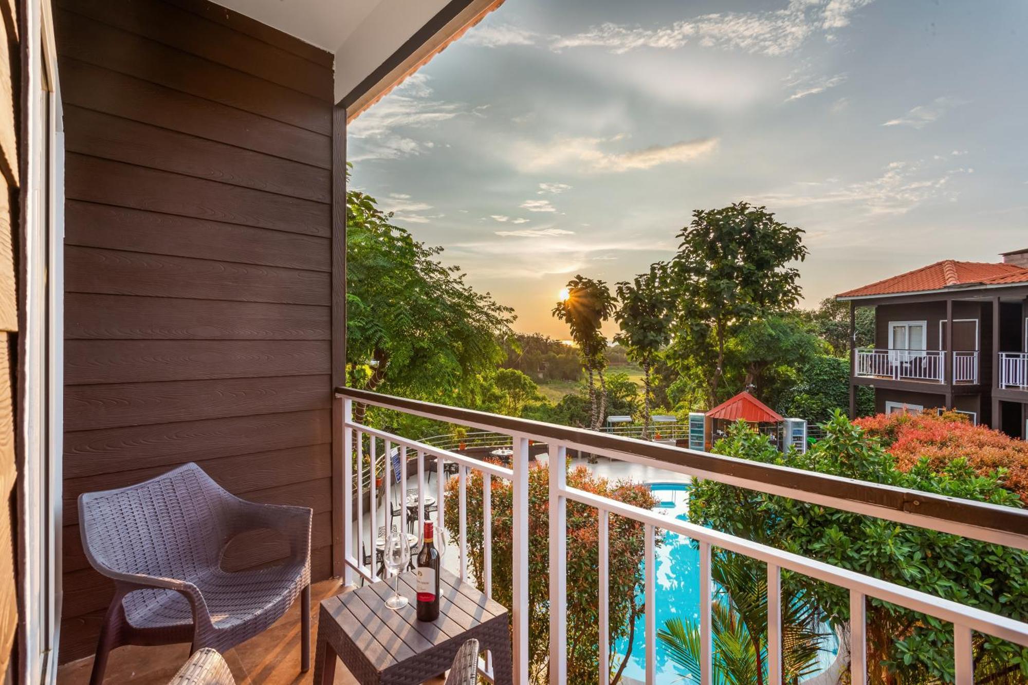 Aurum Resorts Morjim Ashvem Beach Buitenkant foto